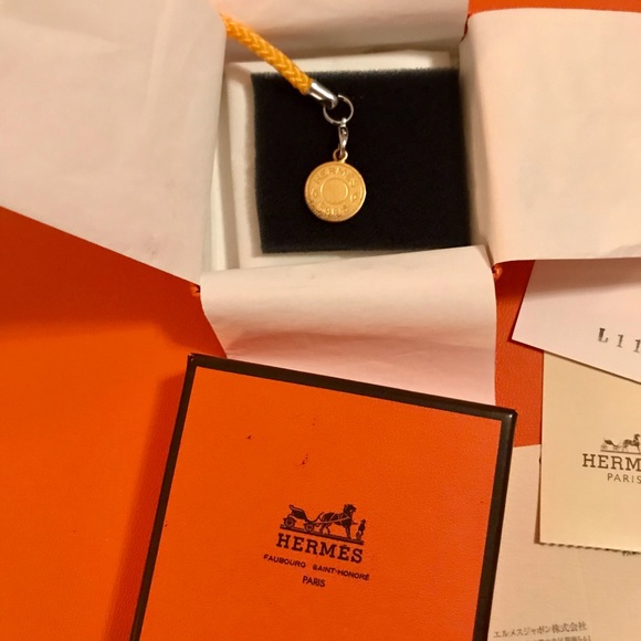Hermes Charm - Picture 10 of 14